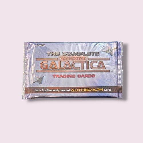 2004 The Complete Battlestar Galactica Pack 